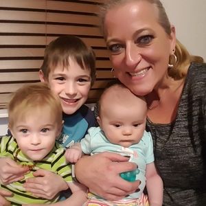 Meet your Posher, Sandy